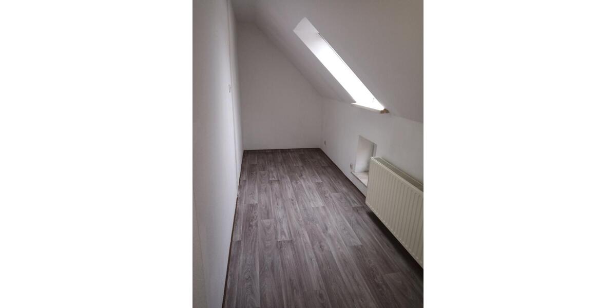 Dachgeschoßwohnung Parchim - 3 Zimmer, 60 m&sup2;, 370&euro; | Angebot:25329283