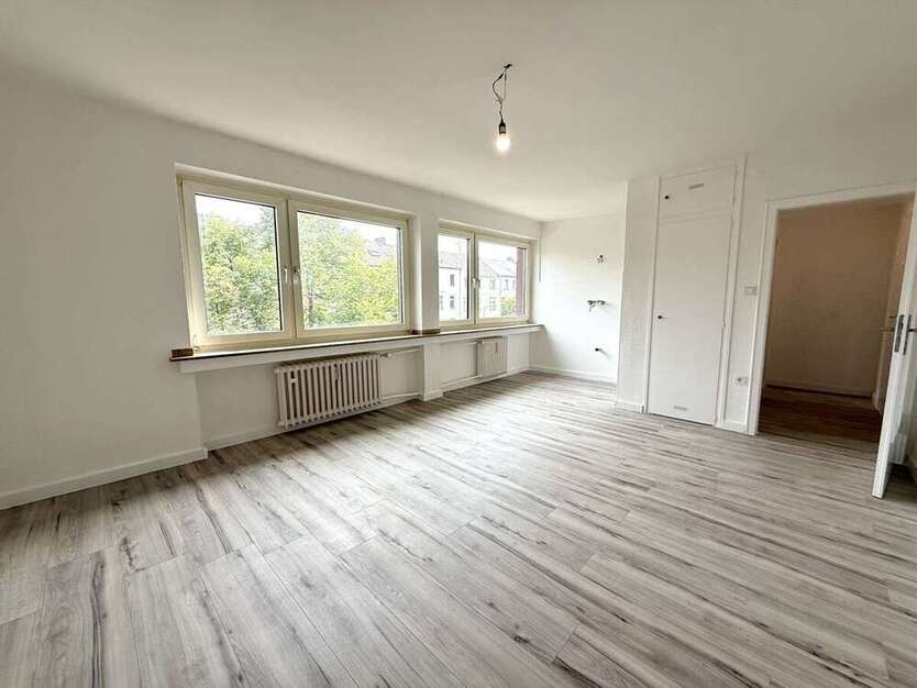 Wohnung zum Mieten in Duisburg Neudorf-Süd 350 € 29 m²