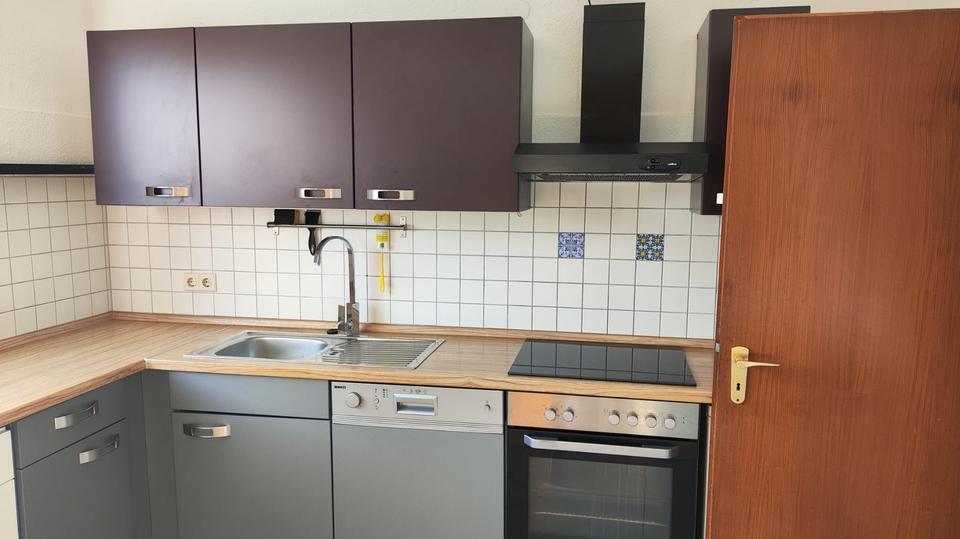 Helle 3-Zimmer-Wohnung mit Einbauküche direkt am Umweltzentrum