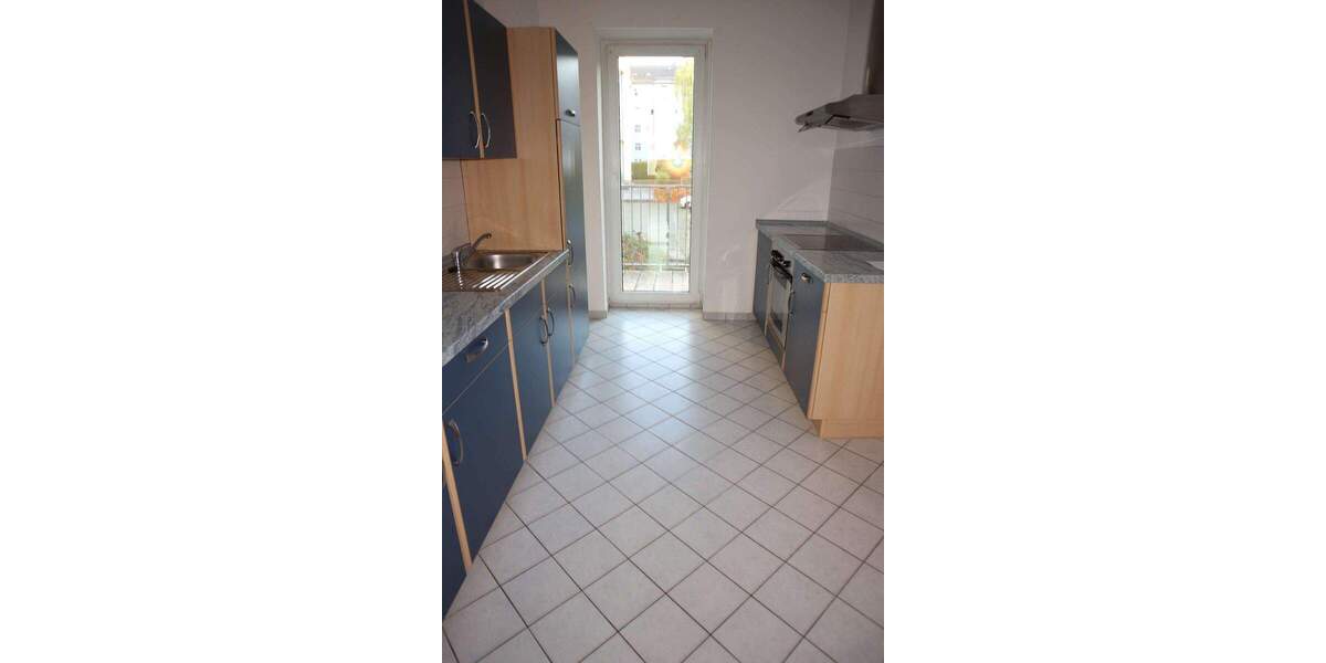 Etagenwohnung chemnitz Lutherviertel - 2 Zimmer, 56 m&sup2;, 331&euro; | Angebot:26758927