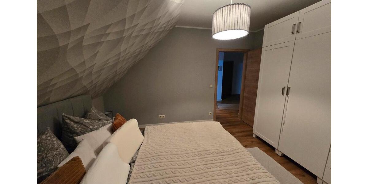 Dachgeschoßwohnung Aschersleben - 3 Zimmer, 72 m&sup2;, 635&euro; | Angebot:24862958
