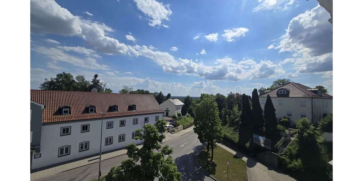 Etagenwohnung Mühldorf - 4 Zimmer, 120 m&sup2;, 1.200&euro; | Angebot:24923155