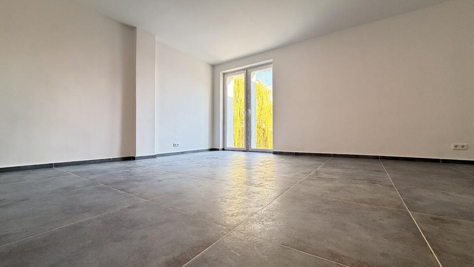 Etagenwohnung Leuna - 4 Zimmer, 80 m&sup2;, 800&euro; | Angebot:26367181