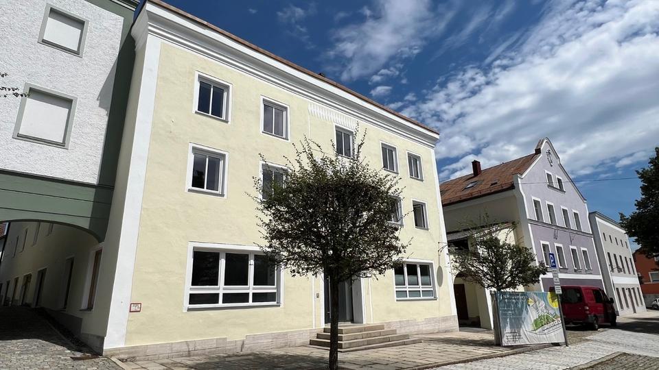 Etagenwohnung Schönberg - 2.5 Zimmer, 92 m&sup2;, 770&euro; | Angebot:16990060