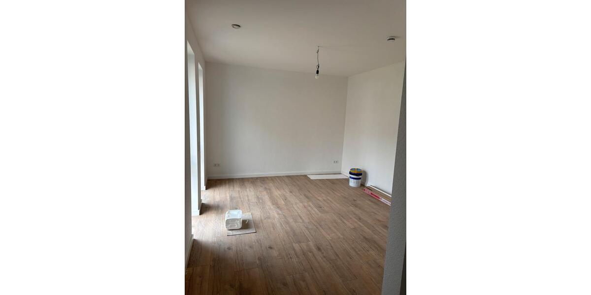 Erdgeschoßwohnung Bad Driburg - 1 Zimmer, 110 m&sup2;, 1.200&euro; | Angebot:26022717
