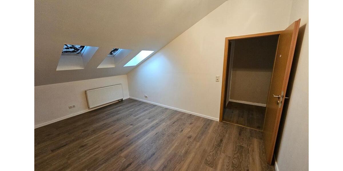 Maisonettenwohnung Hohenlockstedt - 4 Zimmer, 88 m&sup2;, 800&euro; | Angebot:26423436