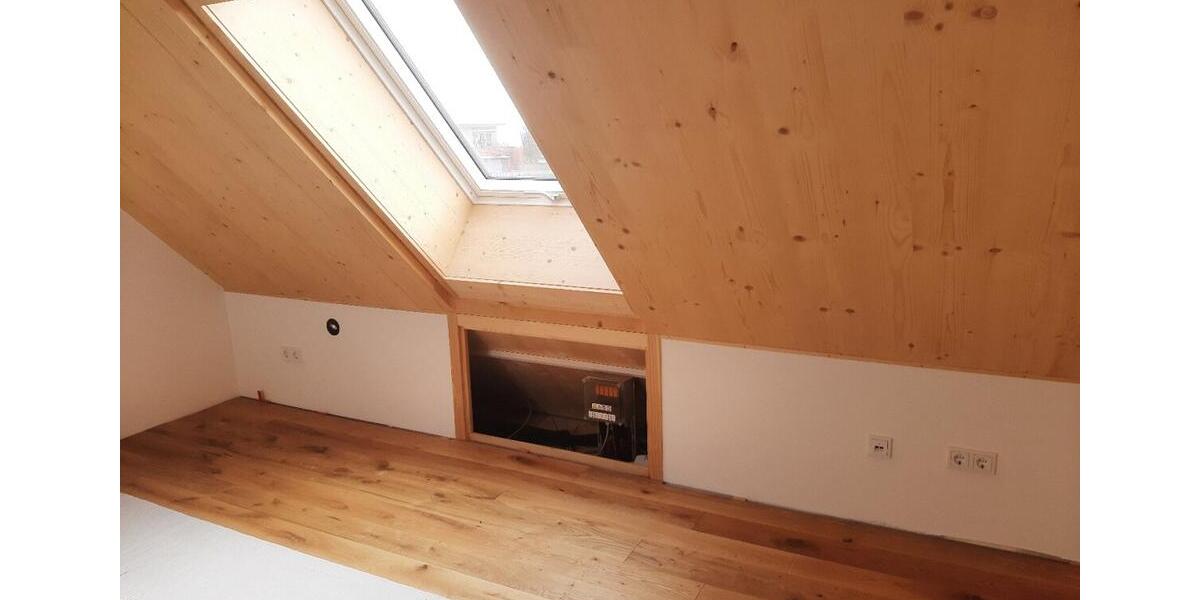 Maisonettenwohnung Friedrichsdorf - 5 Zimmer, 138 m&sup2;, 2.300&euro; | Angebot:25327572