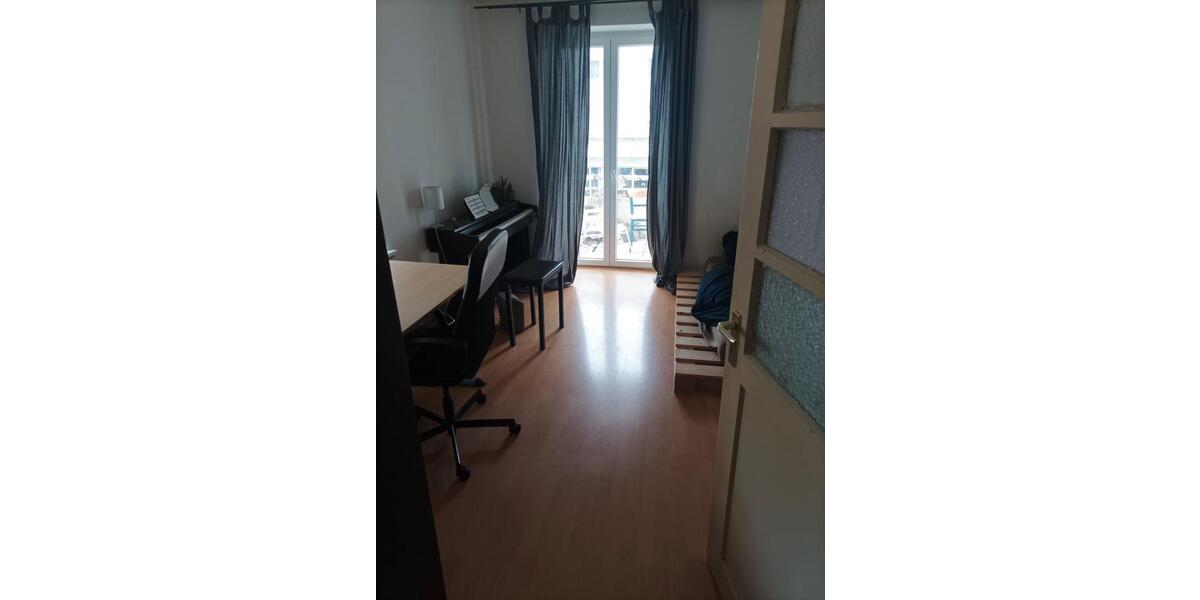 Etagenwohnung Würzburg Steinbachtal - 3 Zimmer, 64 m&sup2;, 770&euro; | Angebot:26557765