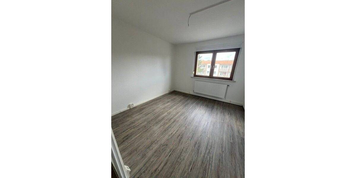 Etagenwohnung Eisenach Fischbach - 4 Zimmer, 76 m&sup2;, 579&euro; | Angebot:26853026