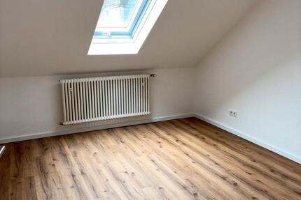 Wohnung Wiesbaden - 1 Zimmer, 12 m&sup2;, 300&euro; | Angebot:25156268