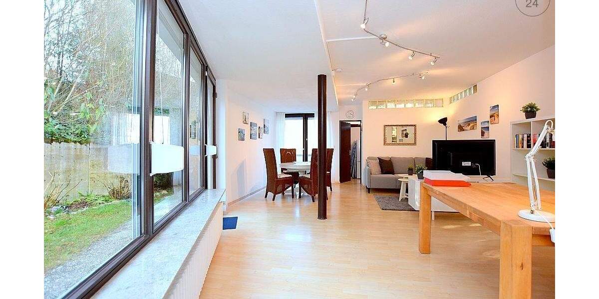 Modern möblierte Wohnung mit Terrasse und Balkon in Leonberg Warmbronn 2 zimmer