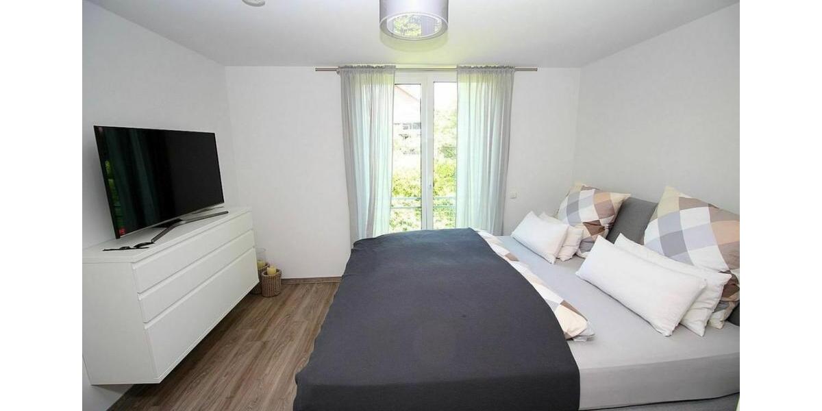 Terrassenwohnung Porta Westfalica - 3 Zimmer, 108 m&sup2;, 1.080&euro; | Angebot:25129068