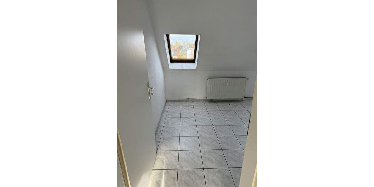 Etagenwohnung Hötensleben - 4 Zimmer, 112 m&sup2;, 675&euro; | Angebot:24508052