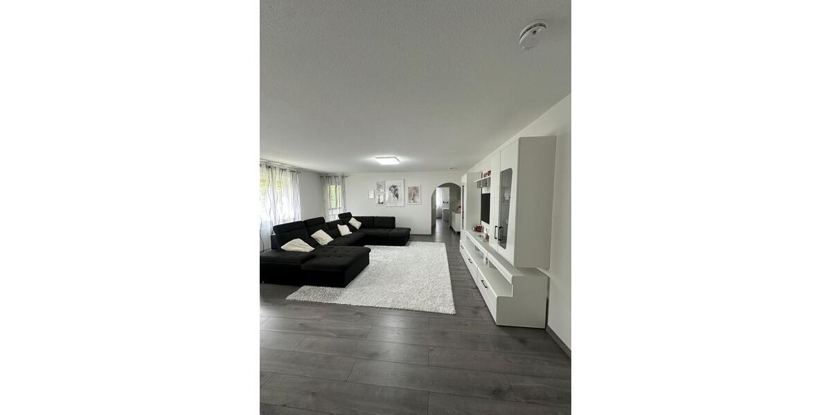 Etagenwohnung Bad Säckingen - 3 Zimmer, 85 m&sup2;, 1.250&euro; | Angebot:26535948