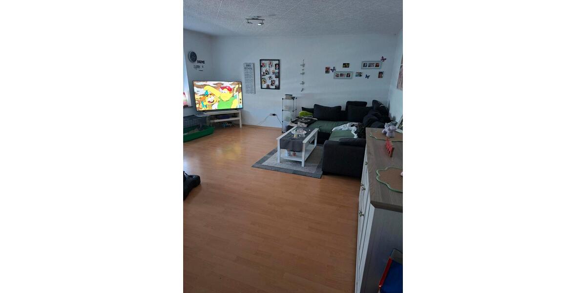 Etagenwohnung Püttlingen - 2 Zimmer, 75 m&sup2;, 668&euro; | Angebot:26285110