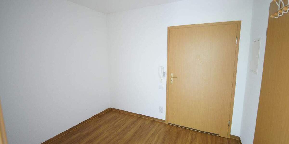 Etagenwohnung Zwönitz - 2 Zimmer, 47 m&sup2;, 354&euro; | Angebot:25676725