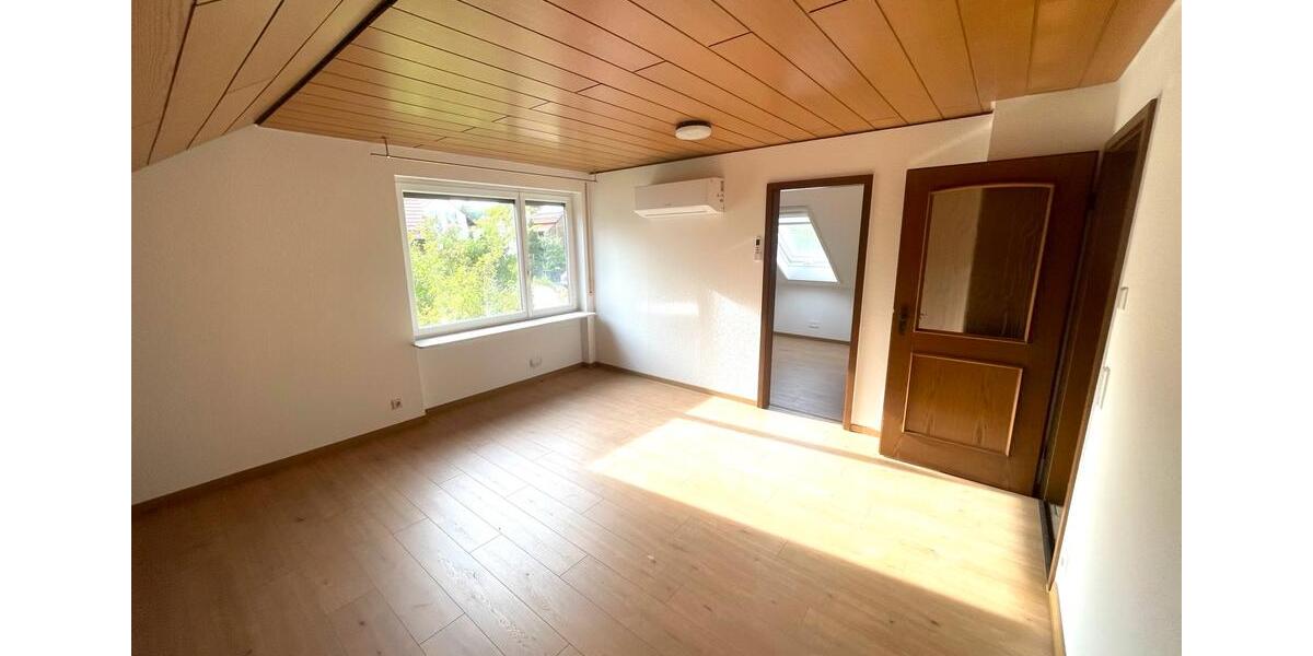 Dachgeschoßwohnung Aspach - 3 Zimmer, 92 m&sup2;, 950&euro; | Angebot:26354844