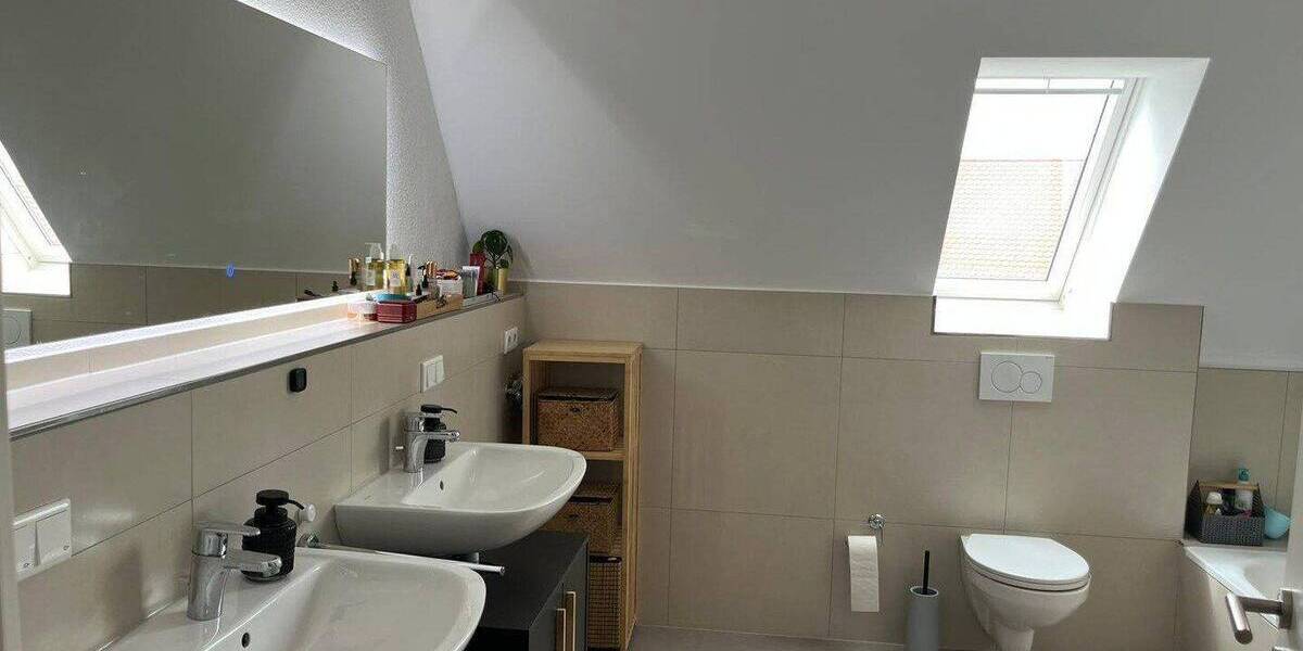 Etagenwohnung Abensberg Gaden - 3 Zimmer, 109 m&sup2;, 1.250&euro; | Angebot:26816375