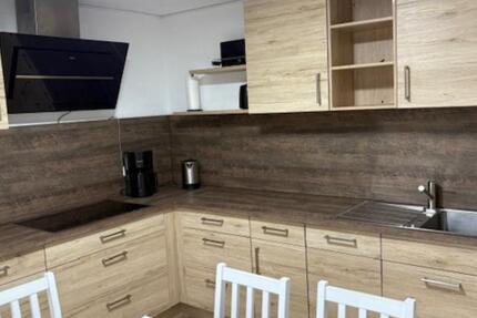 Wohnen auf Zeit Ludwigsstadt - 7 Zimmer, 200 m&sup2;, 20&euro; | Angebot:20416270