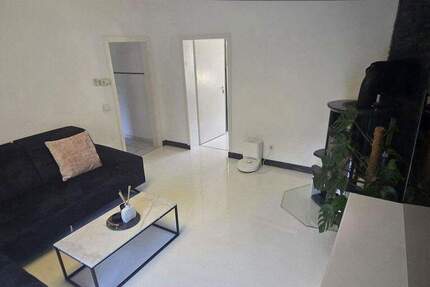 Wohnung Köln Holweide - 3 Zimmer, 85 m&sup2;, 1.200&euro; | Angebot:25291584