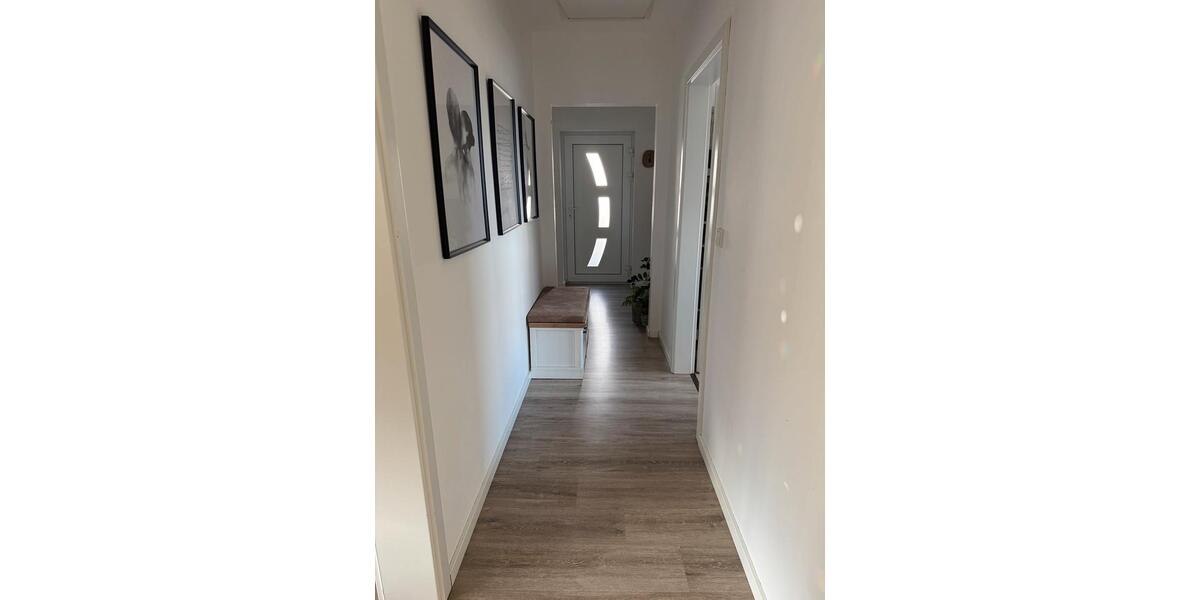 Dachgeschoßwohnung Siegen Kaan-Marienborn - 3 Zimmer, 75 m&sup2;, 800&euro; | Angebot:25160923