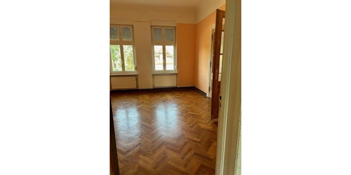 große 5 Zimmer Wohnung in Zentrumsnähe 5 zimmer