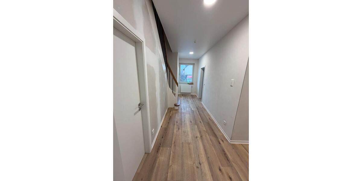 Etagenwohnung Neustadt (Hessen) - 3 Zimmer, 90 m&sup2;, 980&euro; | Angebot:26537441