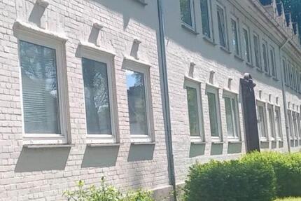 Wohnen auf Zeit Kiel Südfriedhof - 9 Zimmer, 62 m&sup2;, 50&euro; | Angebot:26537237