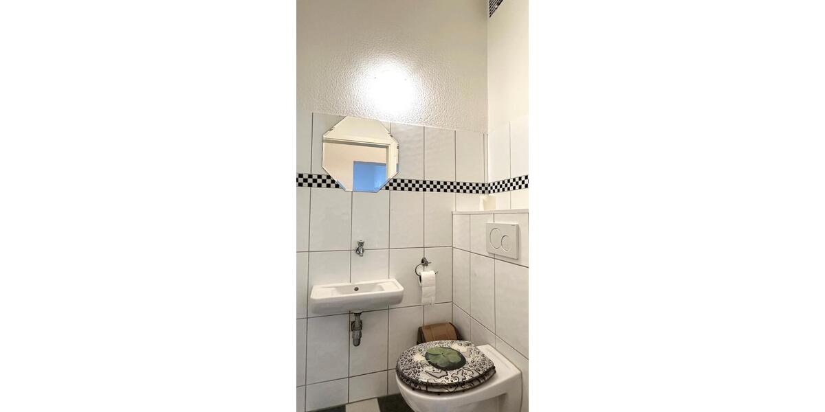 Etagenwohnung Duisburg Duisburg-Mitte - 3.5 Zimmer, 90 m&sup2;, 900&euro; | Angebot:26621353