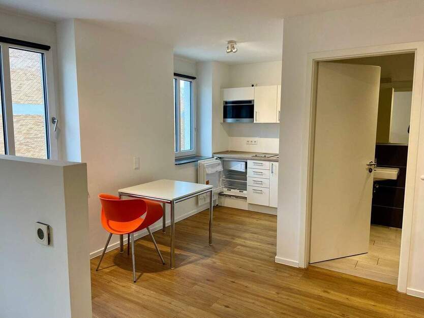 Möblierte 1-Zimmer-Wohnung in U-Bahn Nähe 1 zimmer