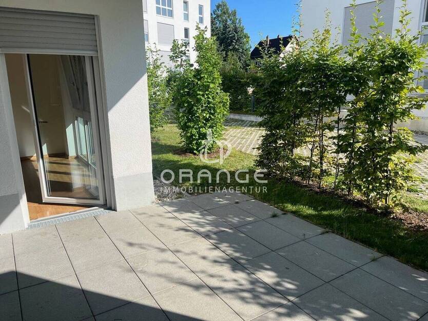 ***Erdgeschoßwohnung mit Einbauküche und Terrasse!***