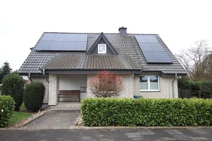 Schöne helle Wohnung zu vermieten 85m² 2 zimmer