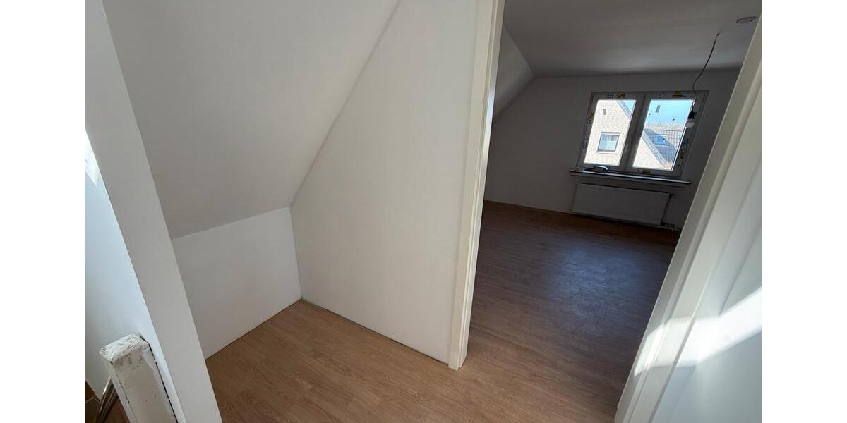 Einfamilienhaus Osnabrück Gretesch - 5 Zimmer, 125 m&sup2;, 1.700&euro; | Angebot:25261739