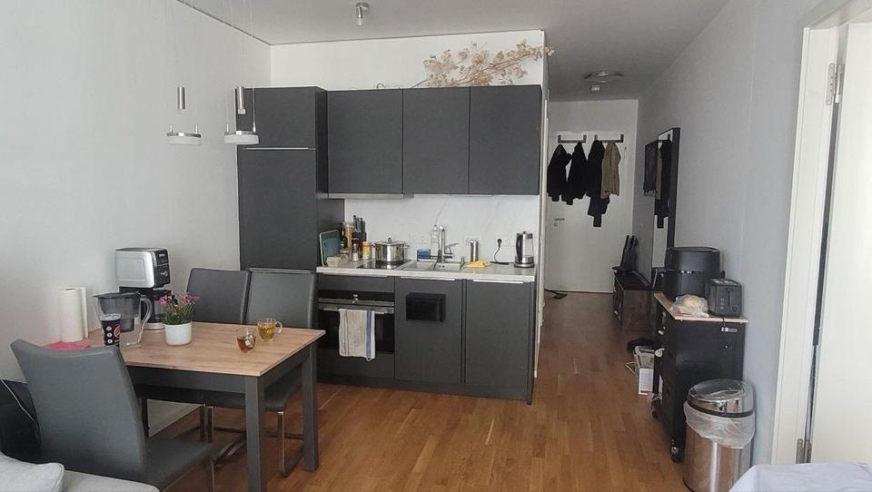 Etagenwohnung Berlin Mitte - 2 Zimmer, 54 m&sup2;, 1.600&euro; | Angebot:26624995
