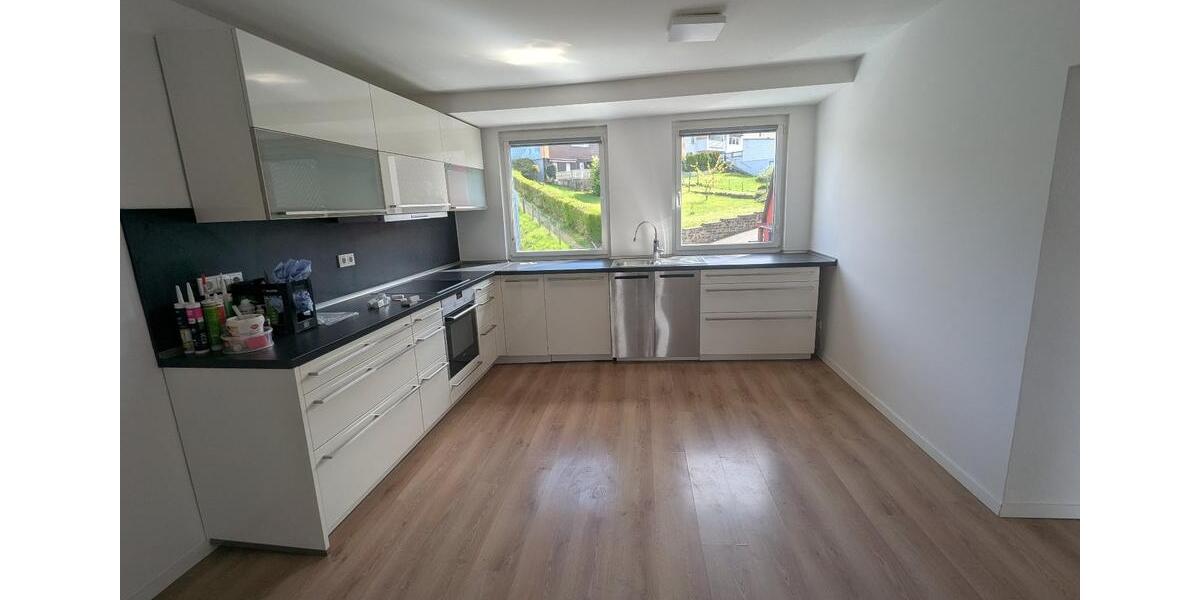 Etagenwohnung Friedrichsthal - 4 Zimmer, 130 m&sup2;, 960&euro; | Angebot:26236820