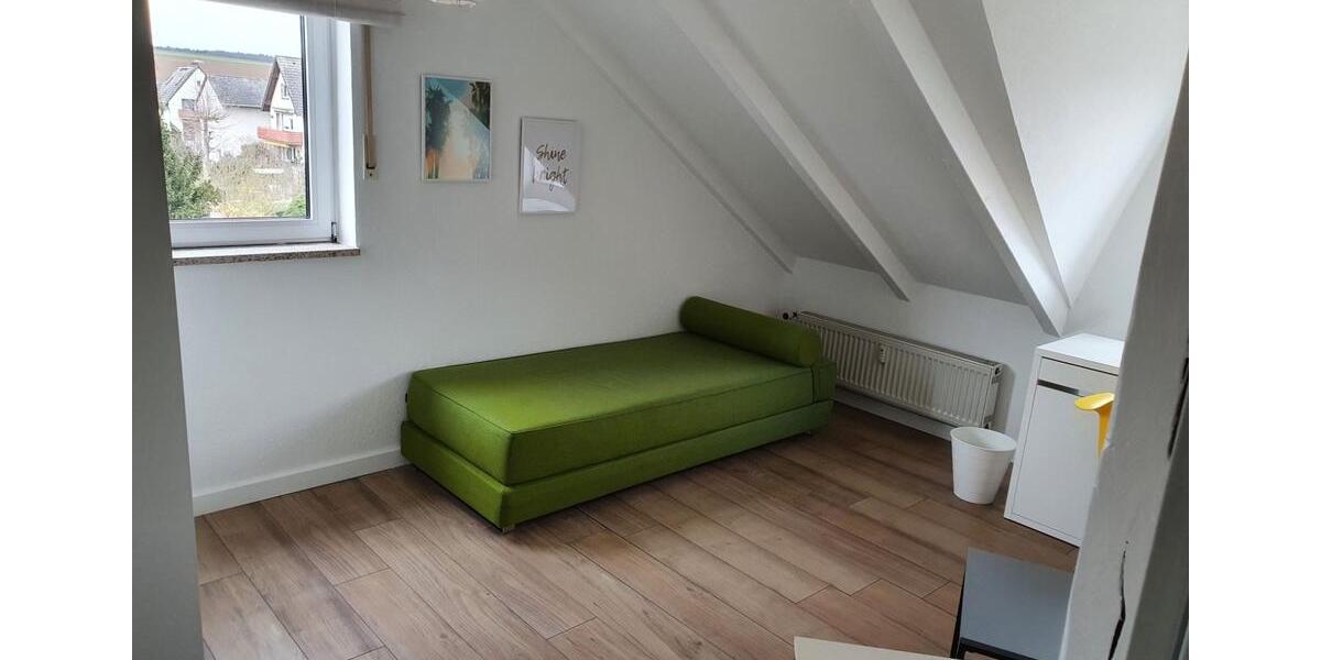 Wohnen auf Zeit Karben - 13 Zimmer, 96 m&sup2;, 390&euro; | Angebot:25899935