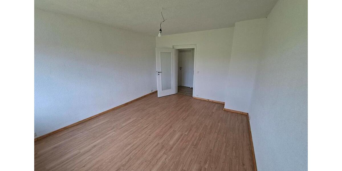 Etagenwohnung Marienberg - 3 Zimmer, 60 m&sup2;, 377&euro; | Angebot:26612321