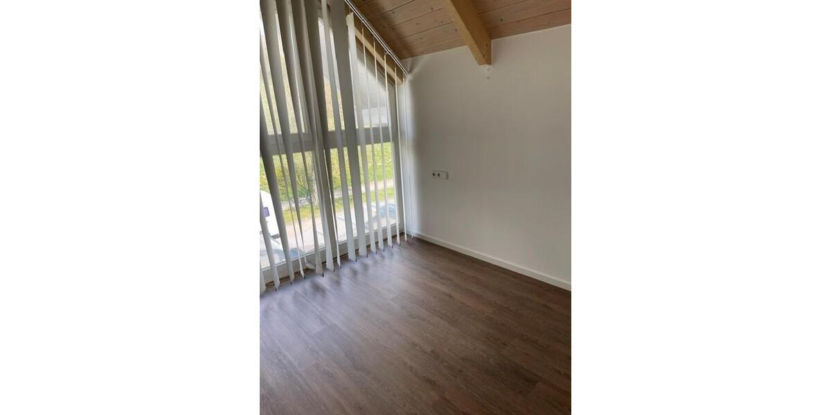 Dachgeschoßwohnung Heidenheim an der Brenz - 2 Zimmer, 67 m&sup2;, 820&euro; | Angebot:26364852