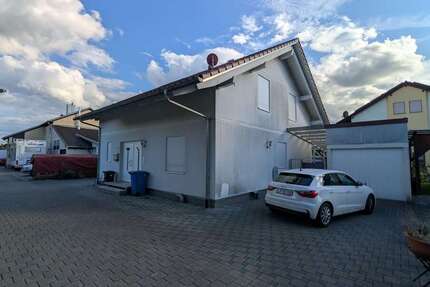 Haus zum Mieten in Efringen-Kirchen 1.850 € 187 m² 6 zimmer