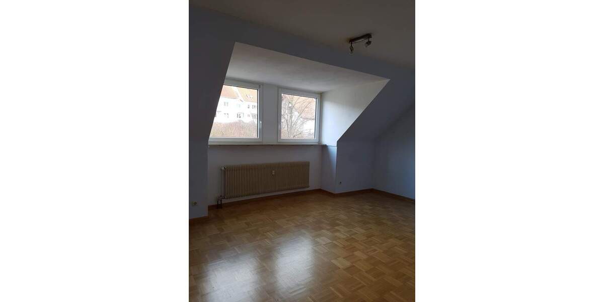 Etagenwohnung Würzburg Versbach - 3 Zimmer, 109 m&sup2;, 1.197&euro; | Angebot:25228378