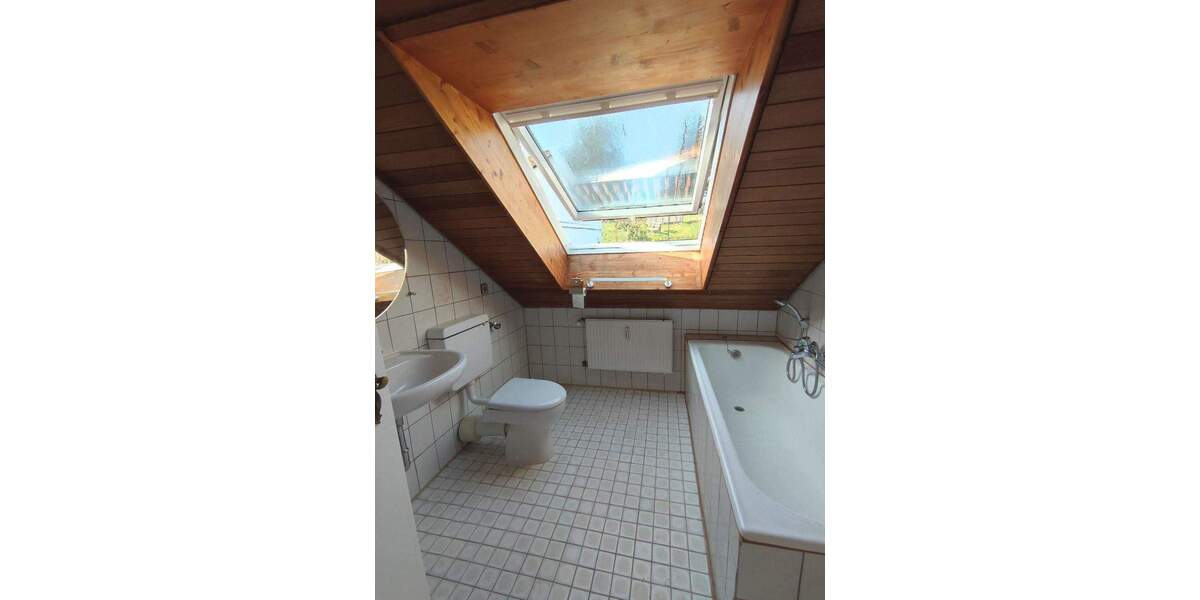 Etagenwohnung Karlsruhe Grünwettersbach - 3 Zimmer, 63 m&sup2;, 750&euro; | Angebot:25399341