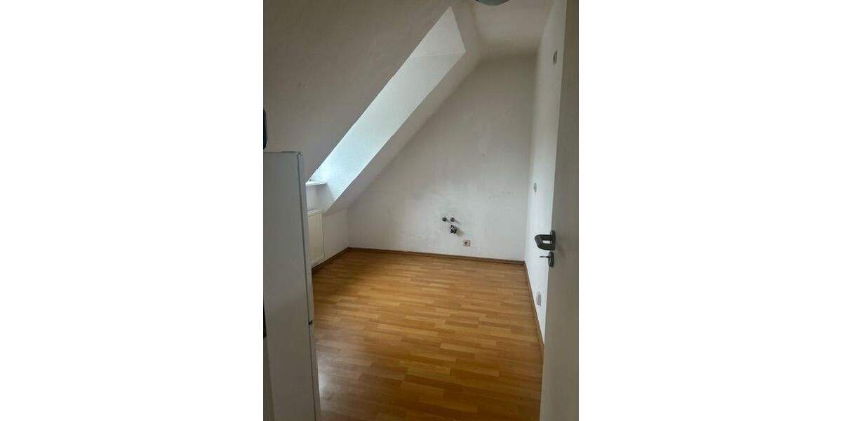 Etagenwohnung Saarbrücken Alt-Saarbrücken - 1 Zimmer, 51 m&sup2;, 450&euro; | Angebot:24695998