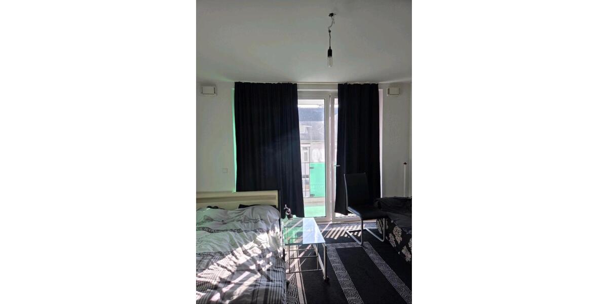 Etagenwohnung Köln Kalk - 1 Zimmer, 27 m&sup2;, 655&euro; | Angebot:26278535