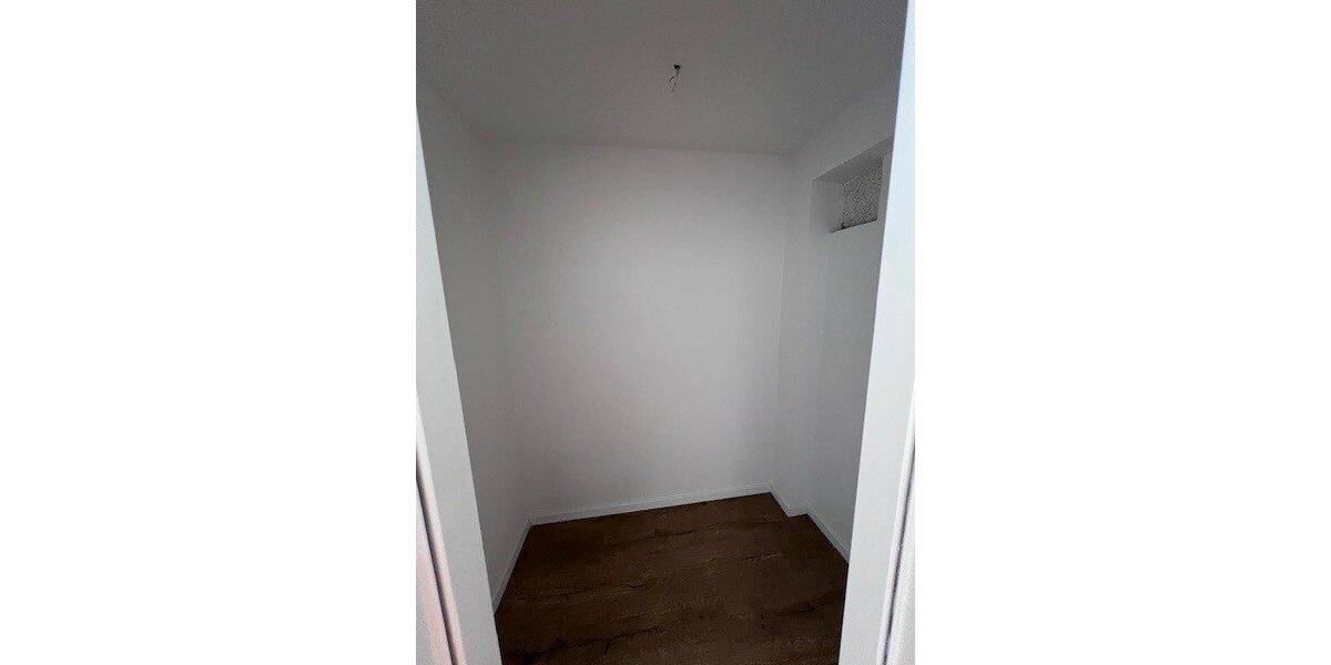 Dachgeschoßwohnung Barsinghausen - 4 Zimmer, 88 m&sup2;, 840&euro; | Angebot:26552078