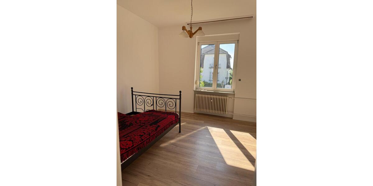Hochparterre Neu-Anspach Anspach - 3.5 Zimmer, 95 m&sup2;, 1.300&euro; | Angebot:26692218