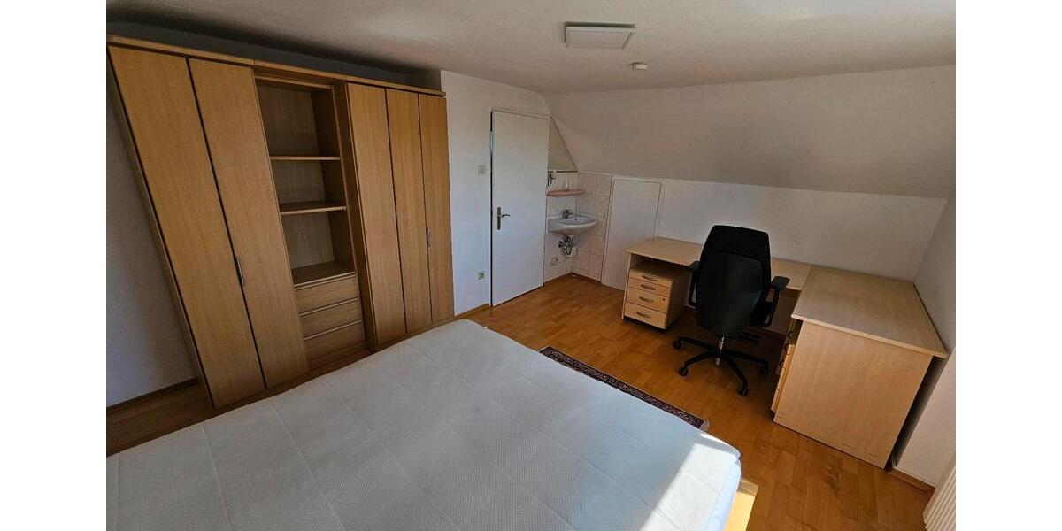 Wohnen auf Zeit Friedrichshafen Ailingen - 4 Zimmer, 90 m&sup2;, 560&euro; | Angebot:25894000
