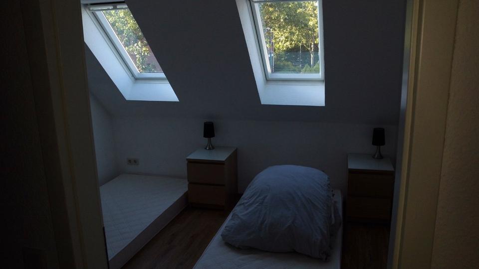 Dachgeschoßwohnung Tating - 3 Zimmer, 87 m&sup2;, 950&euro; | Angebot:26072151