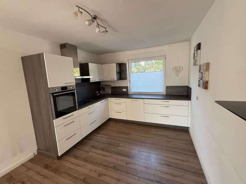 Haus zum Mieten in Bottrop 1.200 € 98 m² 3.5 zimmer