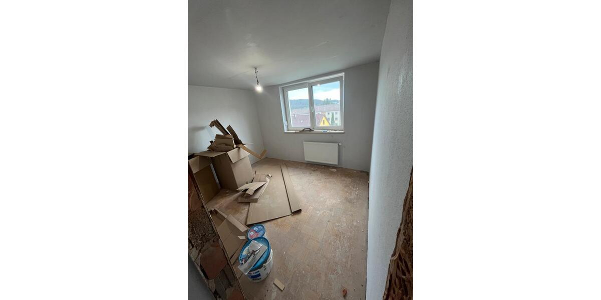 Erdgeschoßwohnung Boxberg - 5 Zimmer, 91 m&sup2;, 1.010&euro; | Angebot:25723178