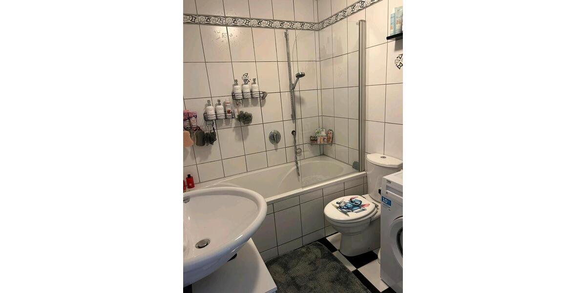 Schöne helle 3ZKDB Wohnung in Walheim ca 80 qm 3 zimmer